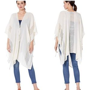 Vince Camuto Cream Grid Lace Ruana Poncho Kimono Cape